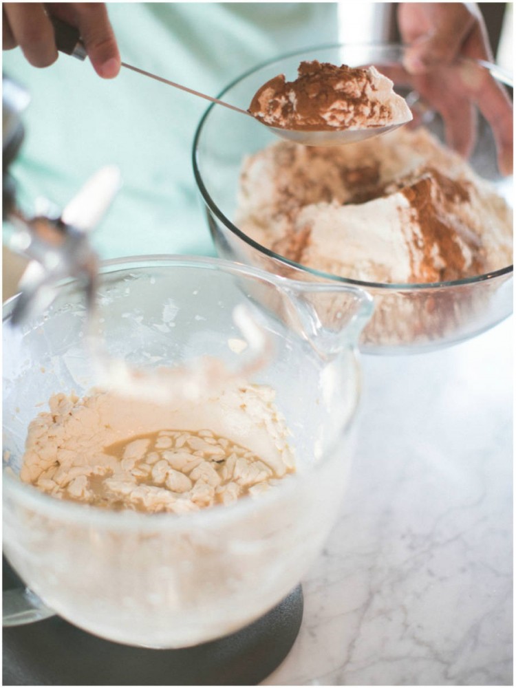 Sinclair & Moore cinnamon roles 8